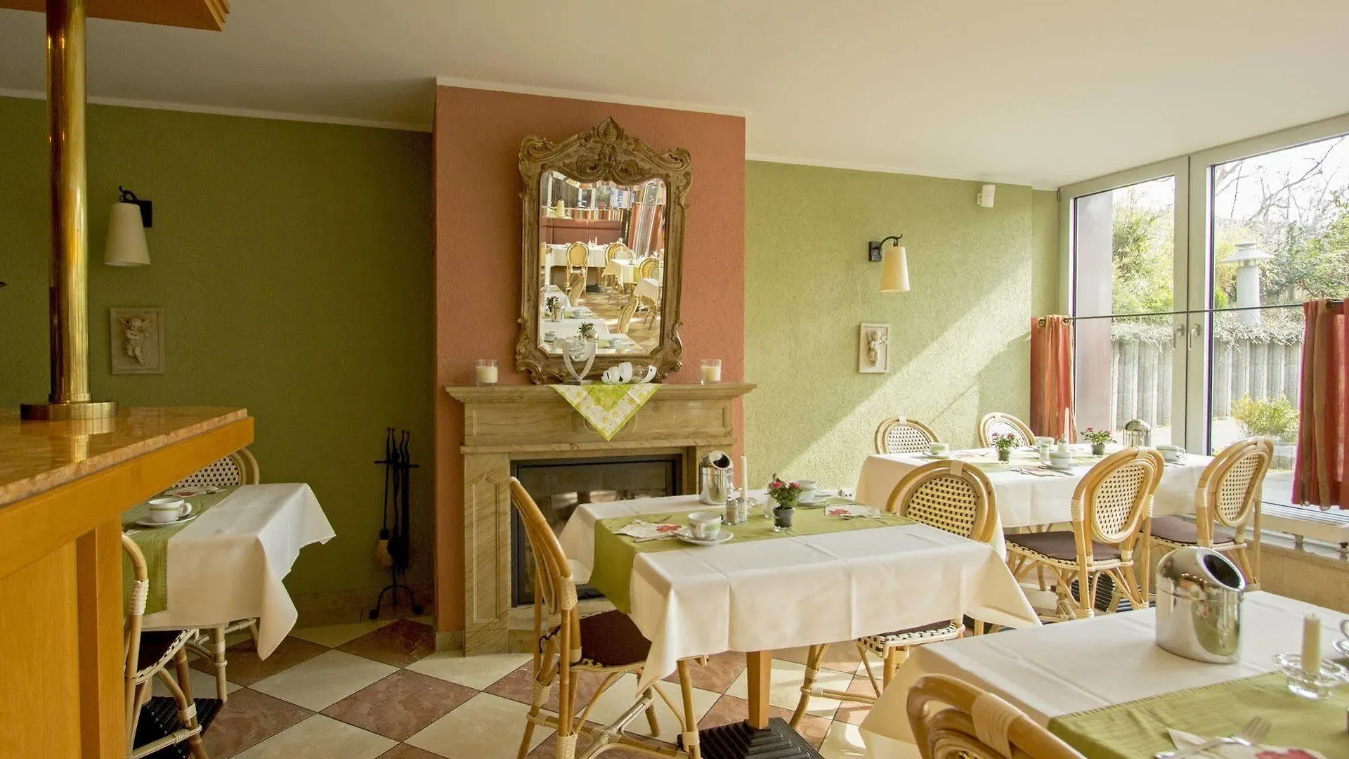 ****  Westlife Apart Hotel Berlin Germany